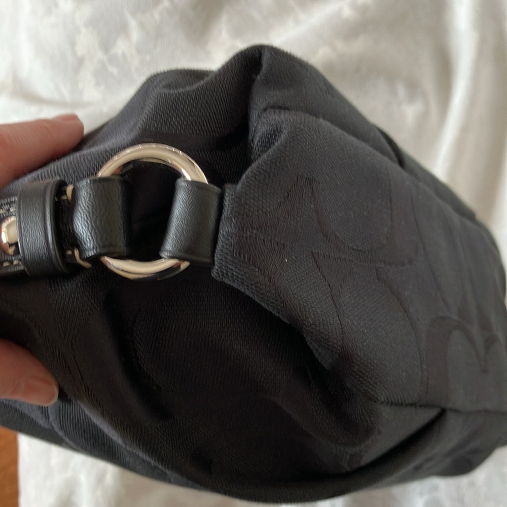Coach Signature Collection Crossbody Hobo Bag Like New! Price Drop! - Picture 11 of 13